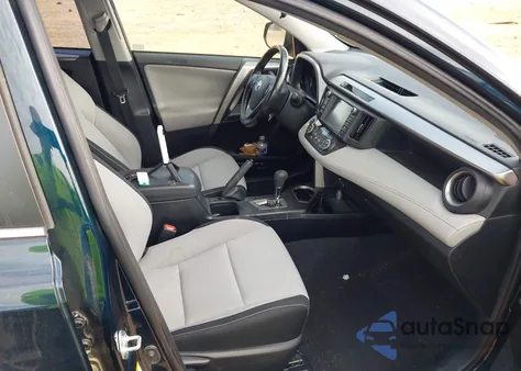 2018 Toyota Rav4 Xle из США, поврежденный, VIN JTMRFREV9JJ735876